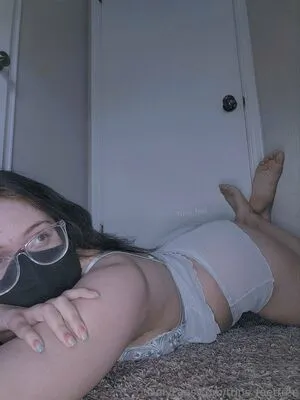 Trins Feetfree OnlyFans Leaked Free Thumbnail Picture - #IwnMQeRaGG