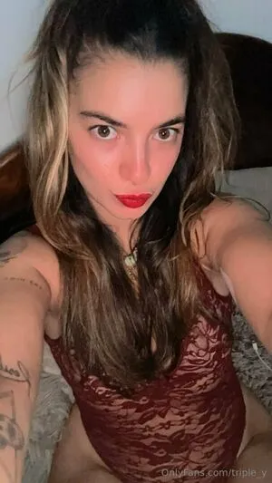 Triple Y OnlyFans Leaked Free Thumbnail Picture - #eb0w3FisLg
