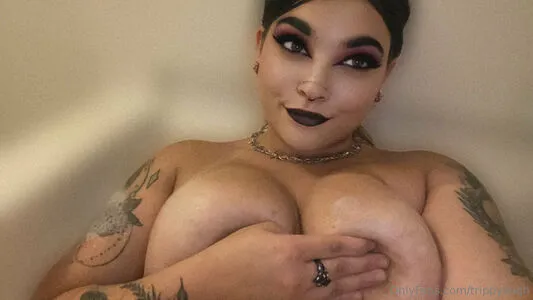 Trippyleigh OnlyFans Leaked Free Thumbnail Picture - #3H7MLsKSQc