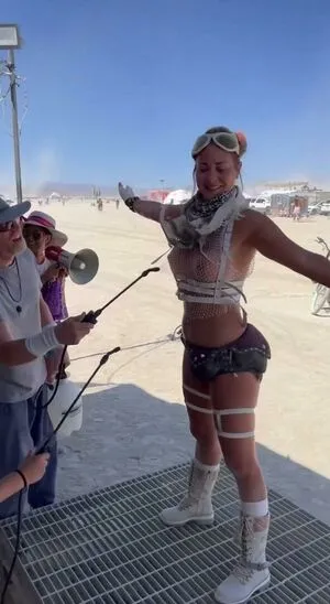 Trips With Tiffanie OnlyFans Leaked Free Thumbnail Picture - #DUwN6uF6bG
