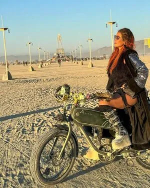 Trips With Tiffanie OnlyFans Leaked Free Thumbnail Picture - #OgtPP3tpTt
