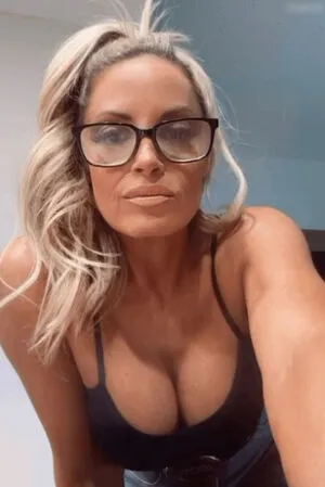 Trish Stratus OnlyFans Leaked Free Thumbnail Picture - #hTrupCs59M