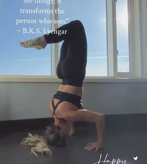 Trish Stratus OnlyFans Leaked Free Thumbnail Picture - #s6DMUAqnp5