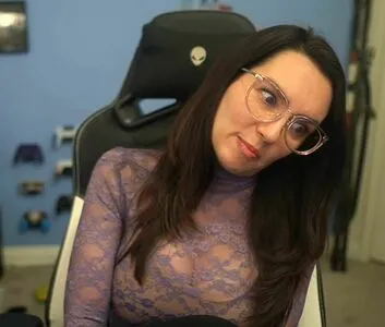 Trisha Hershberger OnlyFans Leaked Free Thumbnail Picture - #F2HEpsSBiz