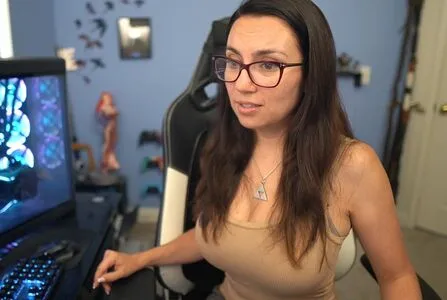 Trisha Hershberger OnlyFans Leaked Free Thumbnail Picture - #nD0A9hRK6k