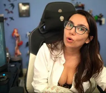 Trisha Hershberger OnlyFans Leaked Free Thumbnail Picture - #yndLe0lE5Q