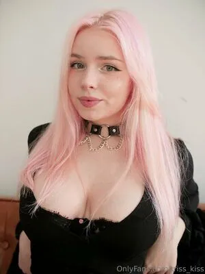 Triss Kiss OnlyFans Leaked Free Thumbnail Picture - #YBBjQGjJ9u