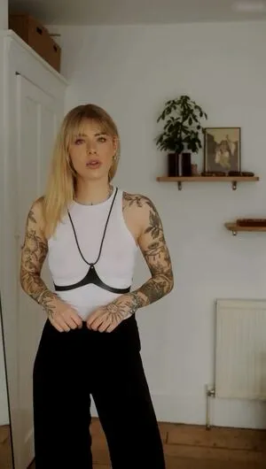 Trixedenbreuls OnlyFans Leaked Free Thumbnail Picture - #NcBya9tfzH