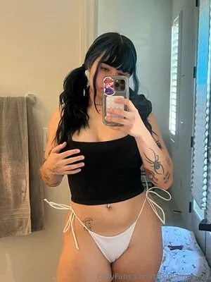 Trixievenus777 OnlyFans Leaked Free Thumbnail Picture - #QG2OmVlAf4