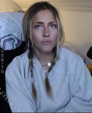 Trixsieaus OnlyFans Leaked Free Thumbnail Picture - #KEMbsLDB2D