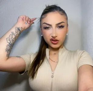 Tropikalyy OnlyFans Leaked Free Thumbnail Picture - #tdFKJMRIA3