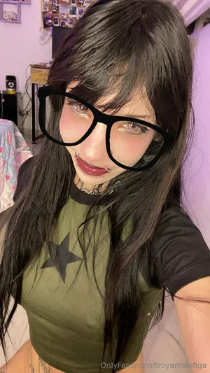 Troyamalefiga OnlyFans Leaked Free Thumbnail Picture - #2AmT6sd9le
