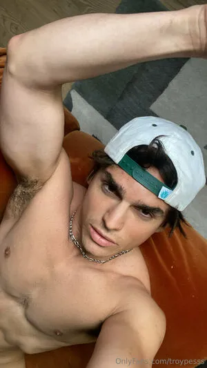 Troypesss OnlyFans Leaked Free Thumbnail Picture - #fmWDBzwffM
