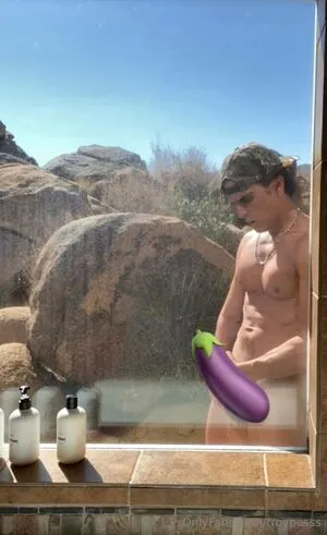 Troypesss OnlyFans Leaked Free Thumbnail Picture - #oxjB2EhQiu