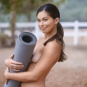 Truenakedyoga OnlyFans Leaked Free Thumbnail Picture - #VY3x2ptluX