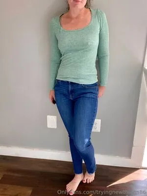 Tryingnewthings86 OnlyFans Leaked Free Thumbnail Picture - #2Yzn5UHECh