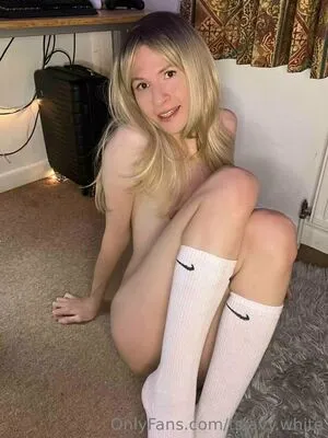 Ts Avy White OnlyFans Leaked Free Thumbnail Picture - #K8d1131kdT