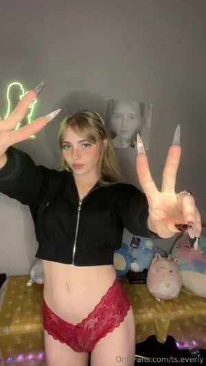 Ts Everly OnlyFans Leaked Free Thumbnail Picture - #1I4Z5Y9Nr8