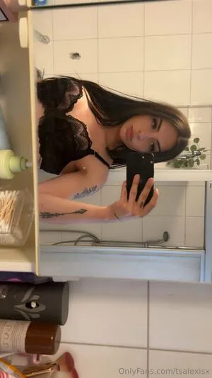 Tsalexisx OnlyFans Leaked Free Thumbnail Picture - #uEcke3A2XA