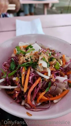 Tscaramelslice OnlyFans Leaked Free Thumbnail Picture - #a3g98Ygv6M