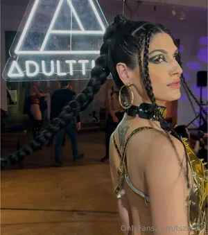 Tszariah OnlyFans Leaked Free Thumbnail Picture - #AATfniEHEH