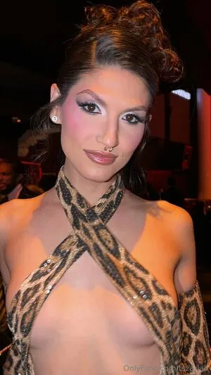 Tszariah OnlyFans Leaked Free Thumbnail Picture - #deJaGKZMUu