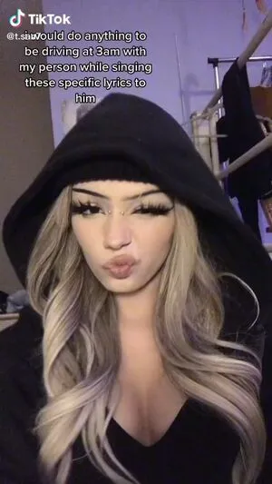 Tt T772 OnlyFans Leaked Free Thumbnail Picture - #2TdWnpzmyP