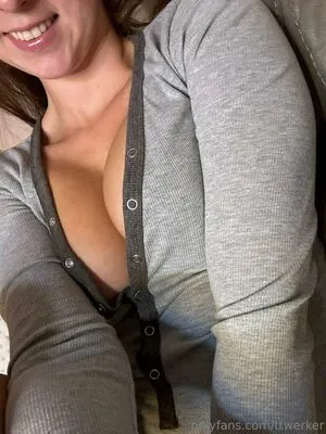 Ttwerker OnlyFans Leaked Free Thumbnail Picture - #IPSHtdK4QD