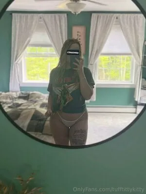 Tufftittykitty OnlyFans Leaked Free Thumbnail Picture - #4WQxROgBRX