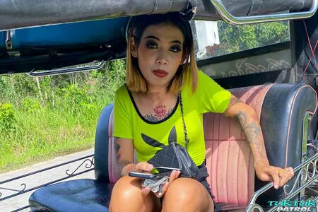 Tuktuk Patrol OnlyFans Leaked Free Thumbnail Picture - #K83t5GOOY9