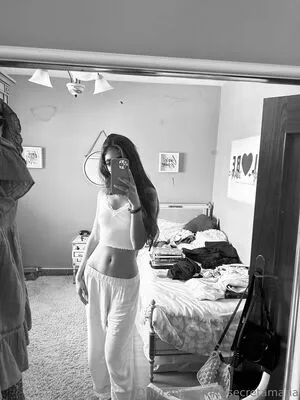 Tusecretamaria OnlyFans Leaked Free Thumbnail Picture - #PIGB5HGSSV