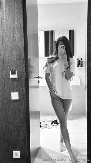 Tusecretamaria OnlyFans Leaked Free Thumbnail Picture - #miY9K359kA