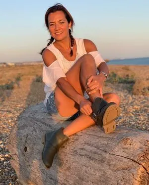 Tv Shopping Presenters OnlyFans Leaked Free Thumbnail Picture - #QbfRFxSLNc