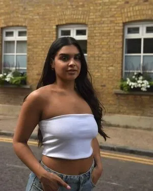 Tv Shopping Presenters OnlyFans Leaked Free Thumbnail Picture - #pHFPm1lm19