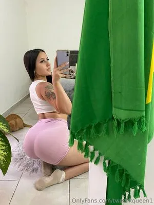 Tweerkqueen1 OnlyFans Leaked Free Thumbnail Picture - #g21AzlI8lr