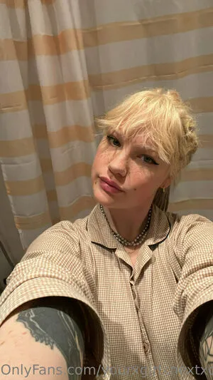 Tweetylau OnlyFans Leaked Free Thumbnail Picture - #6FAWWuZO3B