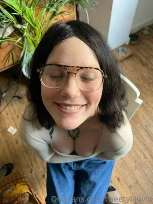 Tweetylaura OnlyFans Leaked Free Thumbnail Picture - #tjuCSJ1rel
