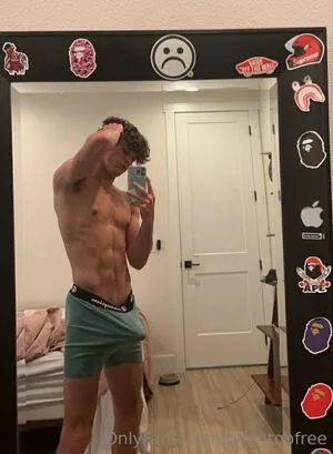 Twentoofree OnlyFans Leaked Free Thumbnail Picture - #3PdZ8YKSQC