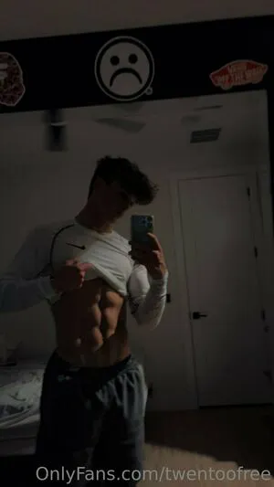 Twentoofree OnlyFans Leaked Free Thumbnail Picture - #3TKaXpkS5T