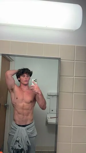 Twentoofree OnlyFans Leaked Free Thumbnail Picture - #4nNevmc5lt