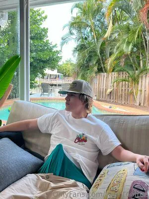 Twentoofree OnlyFans Leaked Free Thumbnail Picture - #8iilbqnQOs