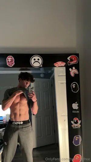 Twentoofree OnlyFans Leaked Free Thumbnail Picture - #NmZkmb6TzE