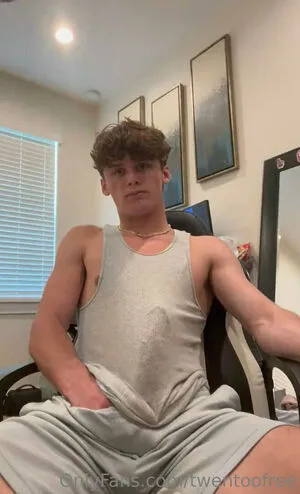 Twentoofree OnlyFans Leaked Free Thumbnail Picture - #ahr7jDiMqM