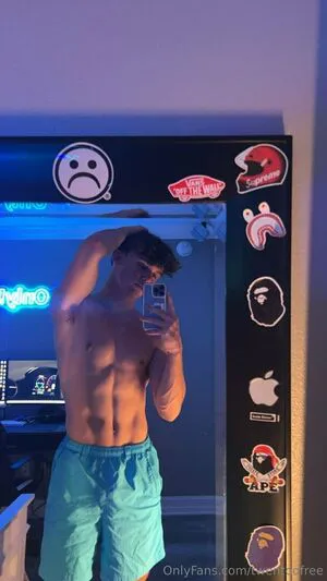 Twentoofree OnlyFans Leaked Free Thumbnail Picture - #hKyO0D5tMC
