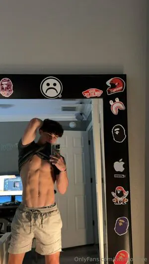 Twentoofree OnlyFans Leaked Free Thumbnail Picture - #hr4mWEwjJ3