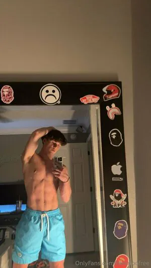 Twentoofree OnlyFans Leaked Free Thumbnail Picture - #n5iZePqQUn