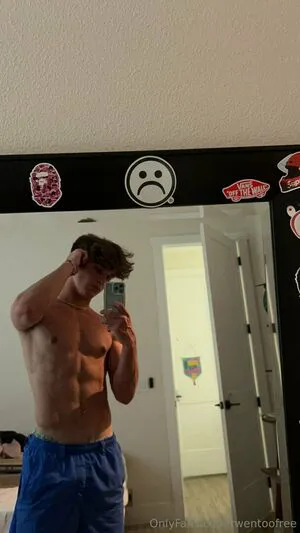 Twentoofree OnlyFans Leaked Free Thumbnail Picture - #nbRcqb0Inj