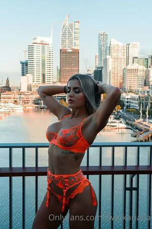 Twerkariana OnlyFans Leaked Free Thumbnail Picture - #7j3DlTPwao