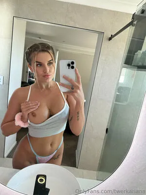 Twerkariana OnlyFans Leaked Free Thumbnail Picture - #8Bm5lD4h6O