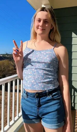 Twilight OnlyFans Leaked Free Thumbnail Picture - #OnebEmBUof